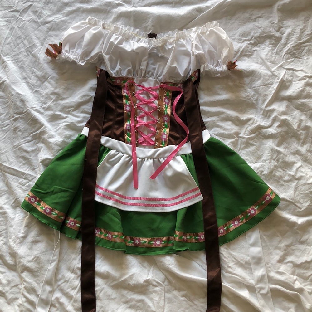 Adult Oktoberfest costume